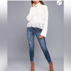 Lulus Freethinker Cream Ribbed Fringe Cropped Turtleneck Sweater Women Size M